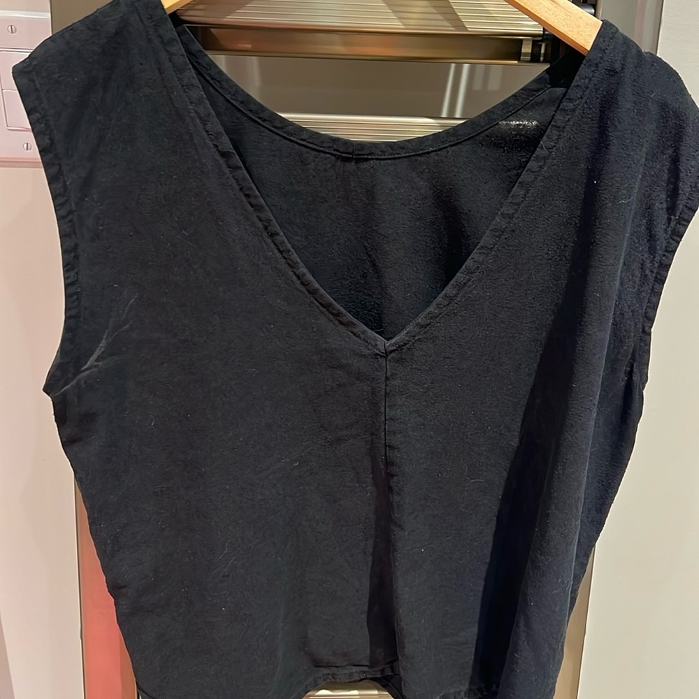 Elizabeth Suzann tank